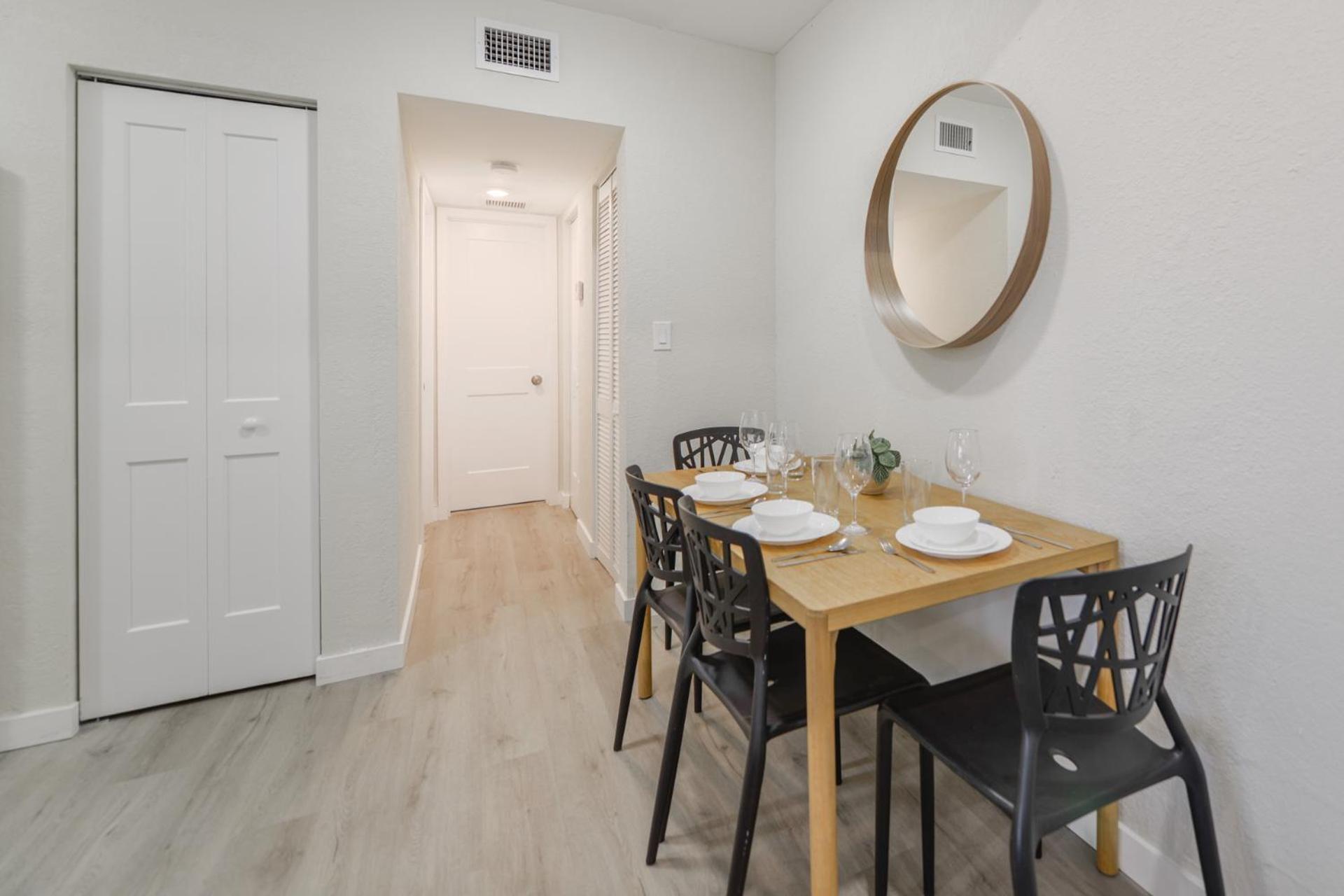 Apartment In Calle Ocho A Slice Of Little Havana ไมอามี ภายนอก รูปภาพ
